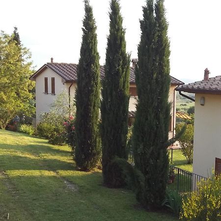 I 3 Cipressi Villa Chiassa Superiore Luaran gambar