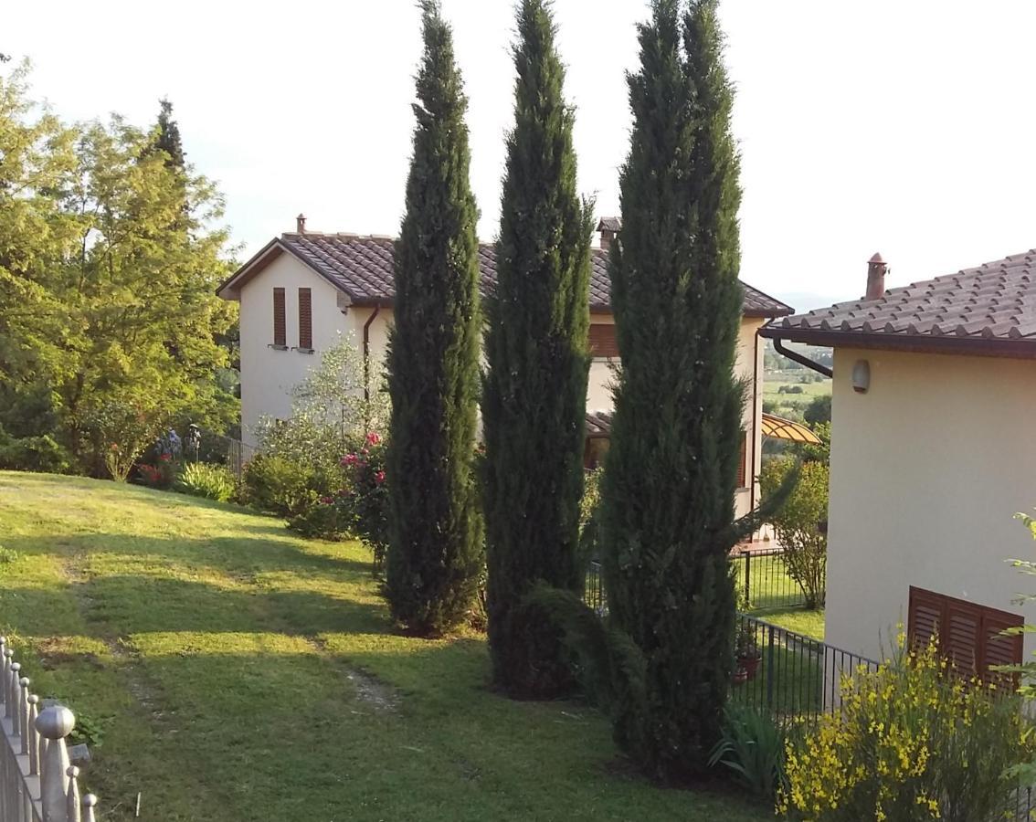 I 3 Cipressi Villa Chiassa Superiore Luaran gambar